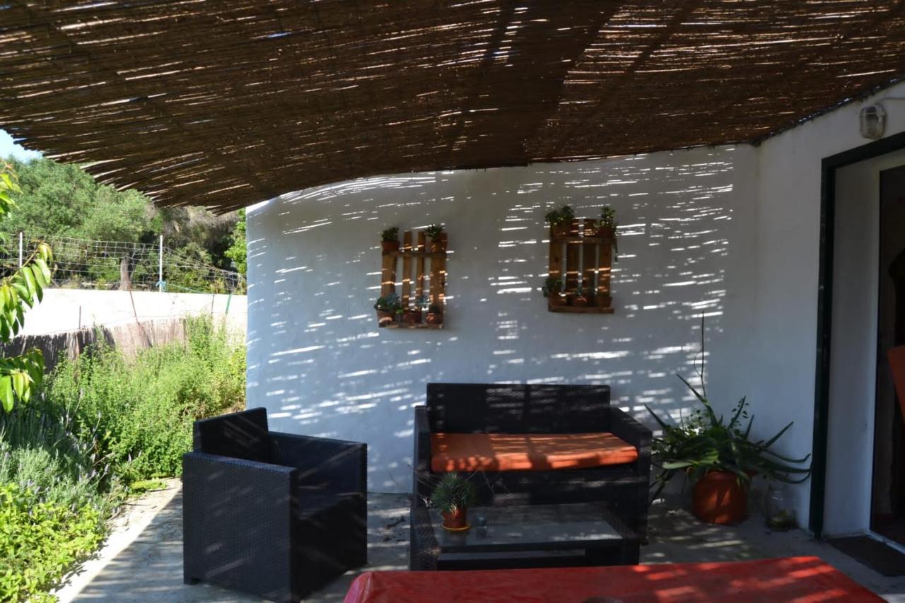 Es Barranco Guest House Ferreries Bagian luar foto