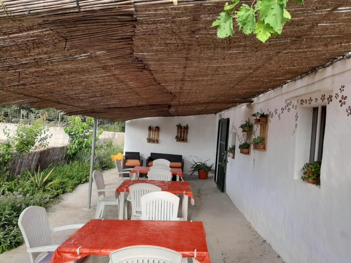 Es Barranco Guest House Ferreries Bagian luar foto