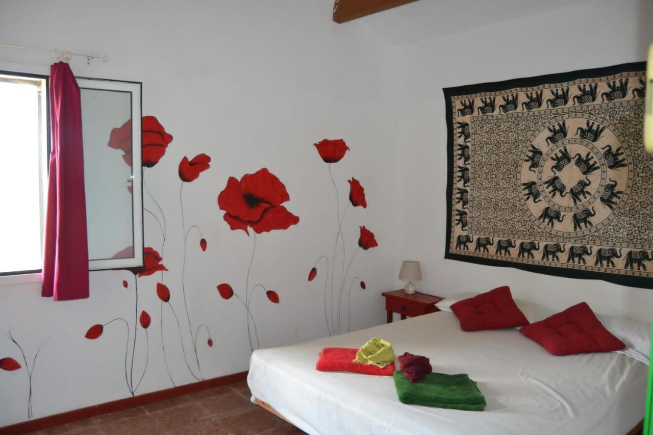 Es Barranco Guest House Ferreries Bagian luar foto
