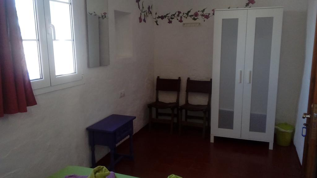 Es Barranco Guest House Ferreries Bagian luar foto
